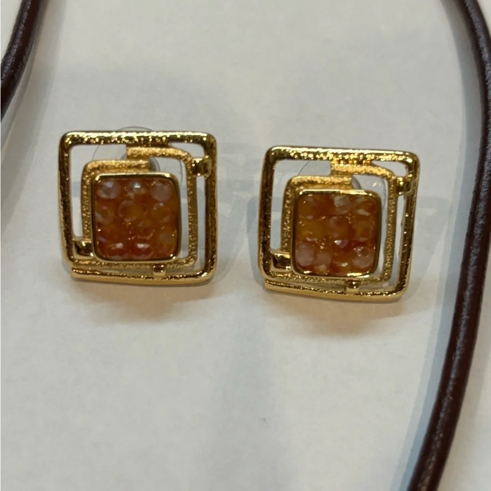 N/A set necklace